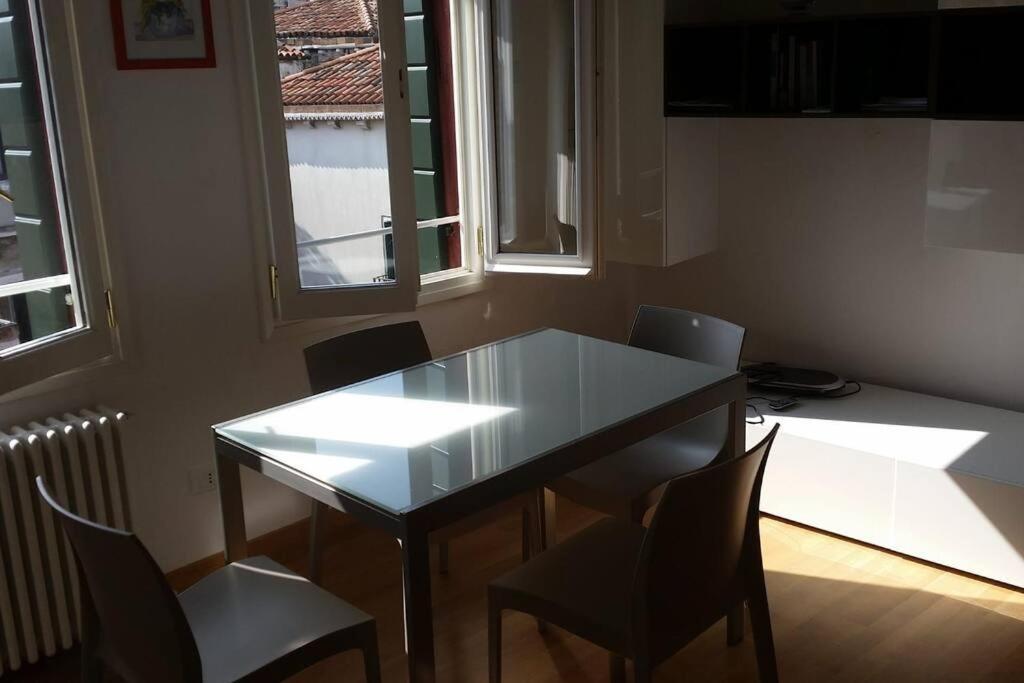 Apartmán Monolocale Vicino San Marco Benátky Exteriér fotografie