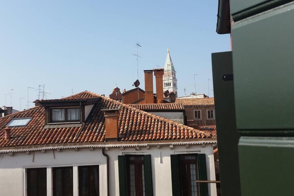 Apartmán Monolocale Vicino San Marco Benátky Exteriér fotografie